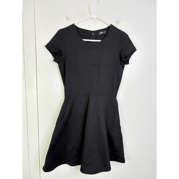 Dresses & Skirts - Kate Spade Dress Womens Small Saturday Ponte Skater Capsule Little Black Dress
